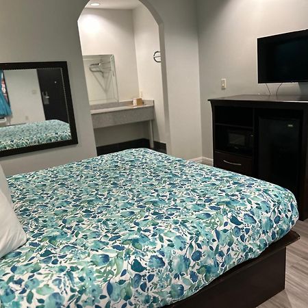 Regency Inn & Suites Хюстън Екстериор снимка