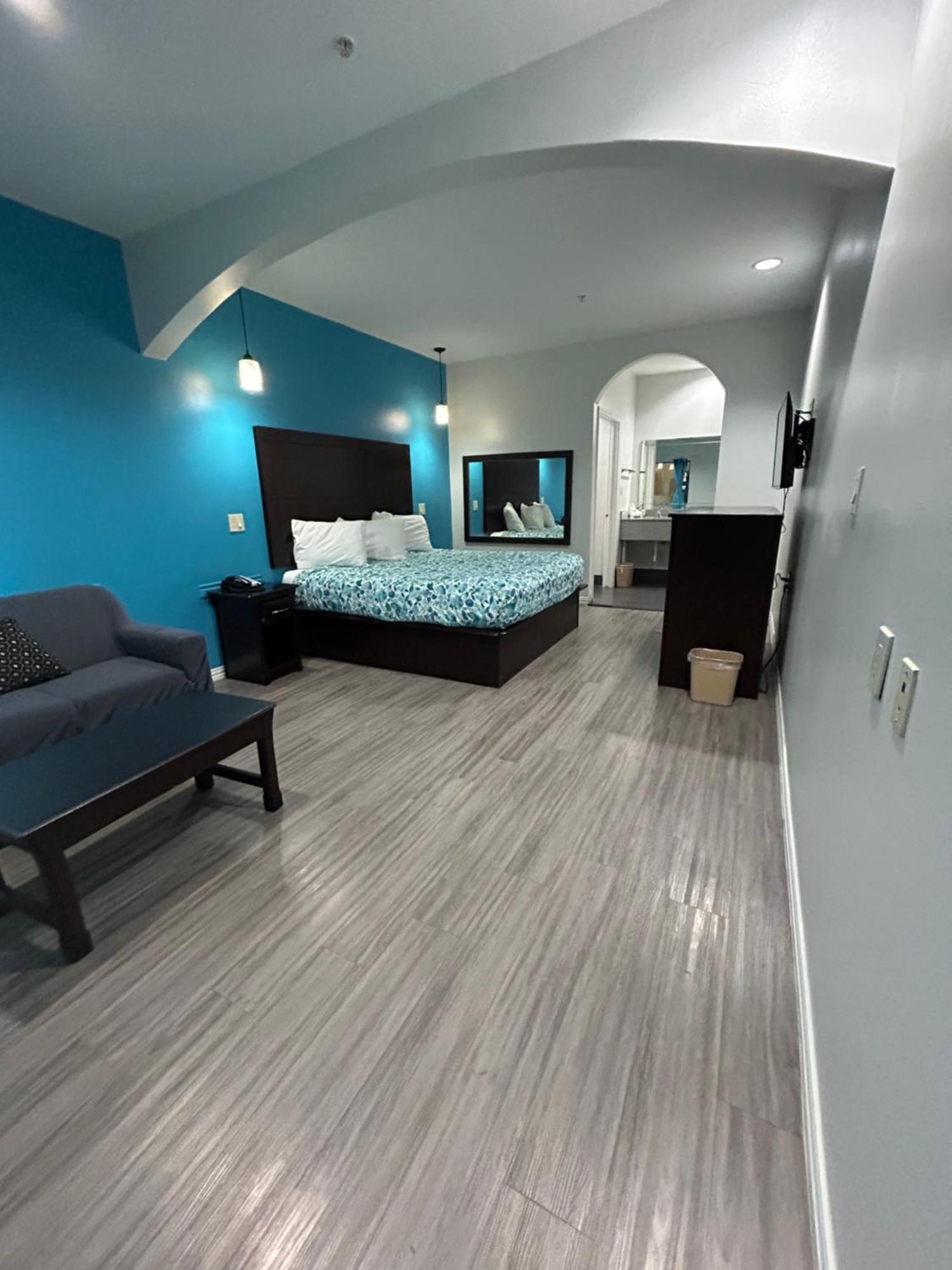 Regency Inn & Suites Хюстън Екстериор снимка